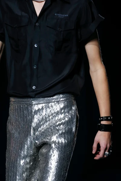 Look 149